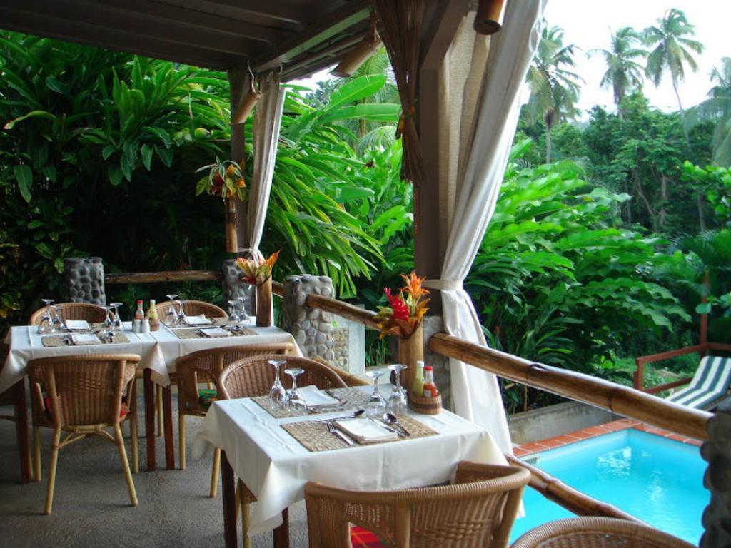 Calibishie Lodges Hotel Exterior photo